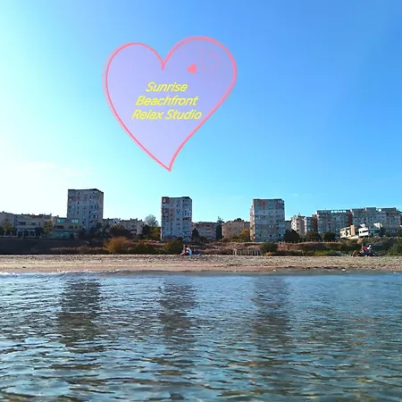 Sunrise Beachfront Relax Daire