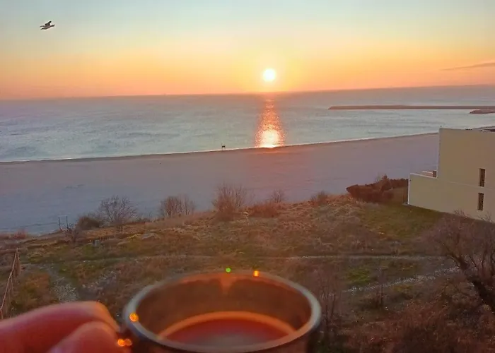 Sunrise Beachfront Relax Konstanca