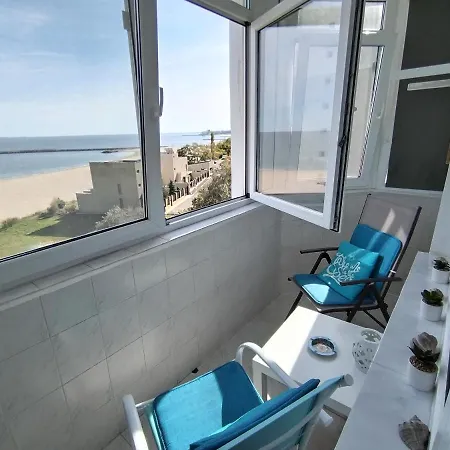 Apartment Sunrise Beachfront Relax